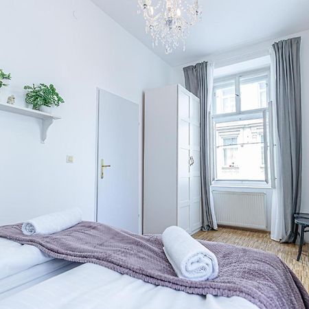 Superior 2Br Apartment - Perfect For Longstays Vienna Esterno foto
